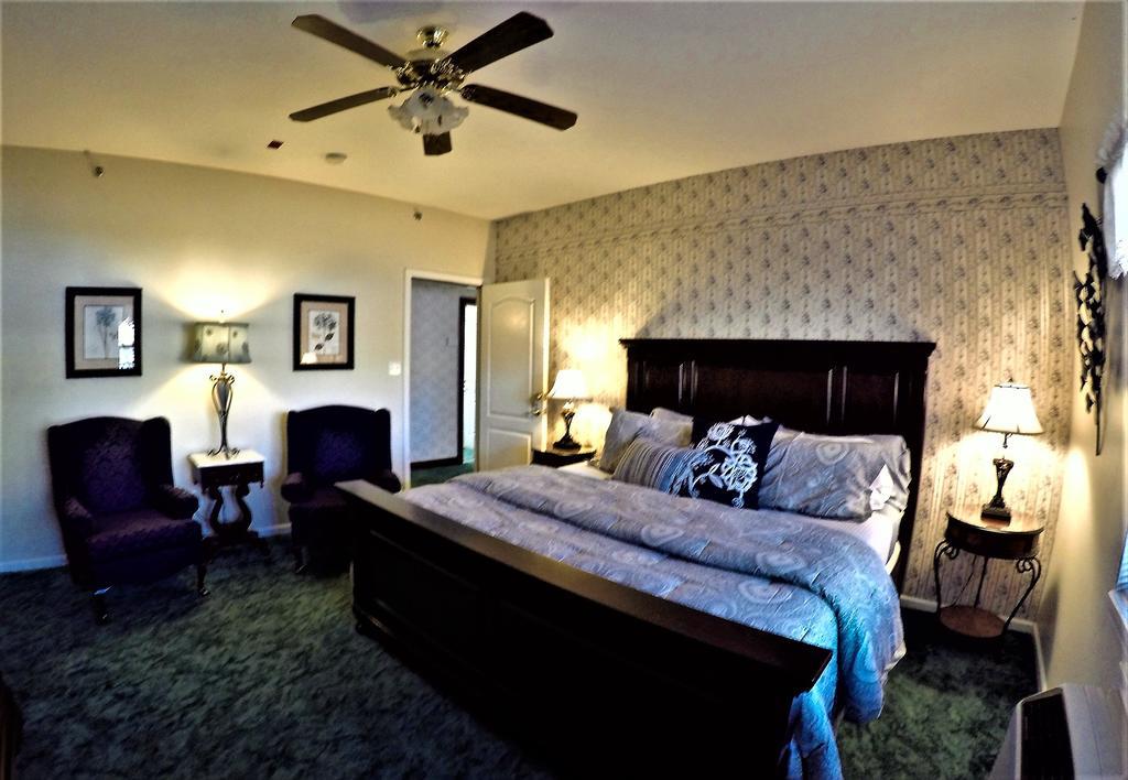 Bradford House Bed And Breakfast 브랜슨 외부 사진