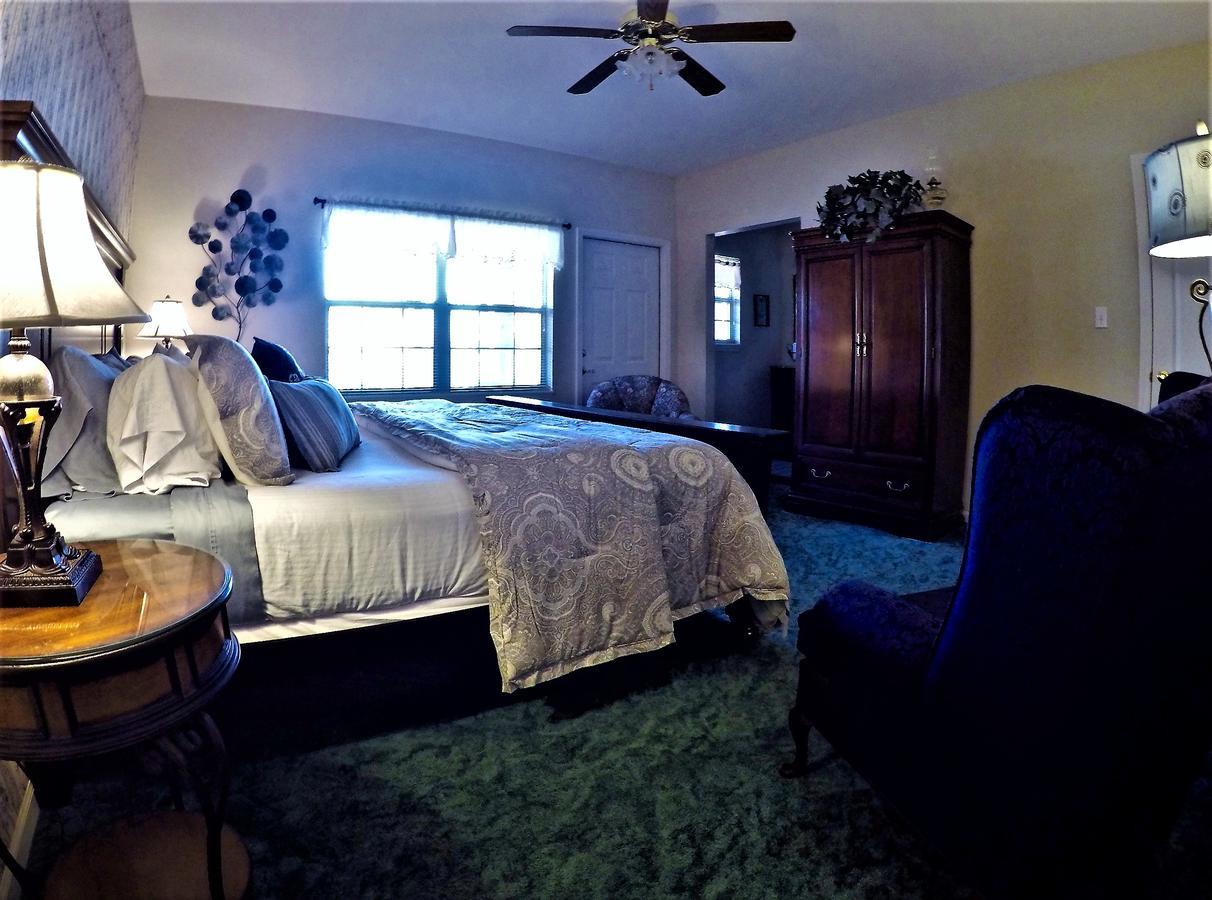 Bradford House Bed And Breakfast 브랜슨 객실 사진